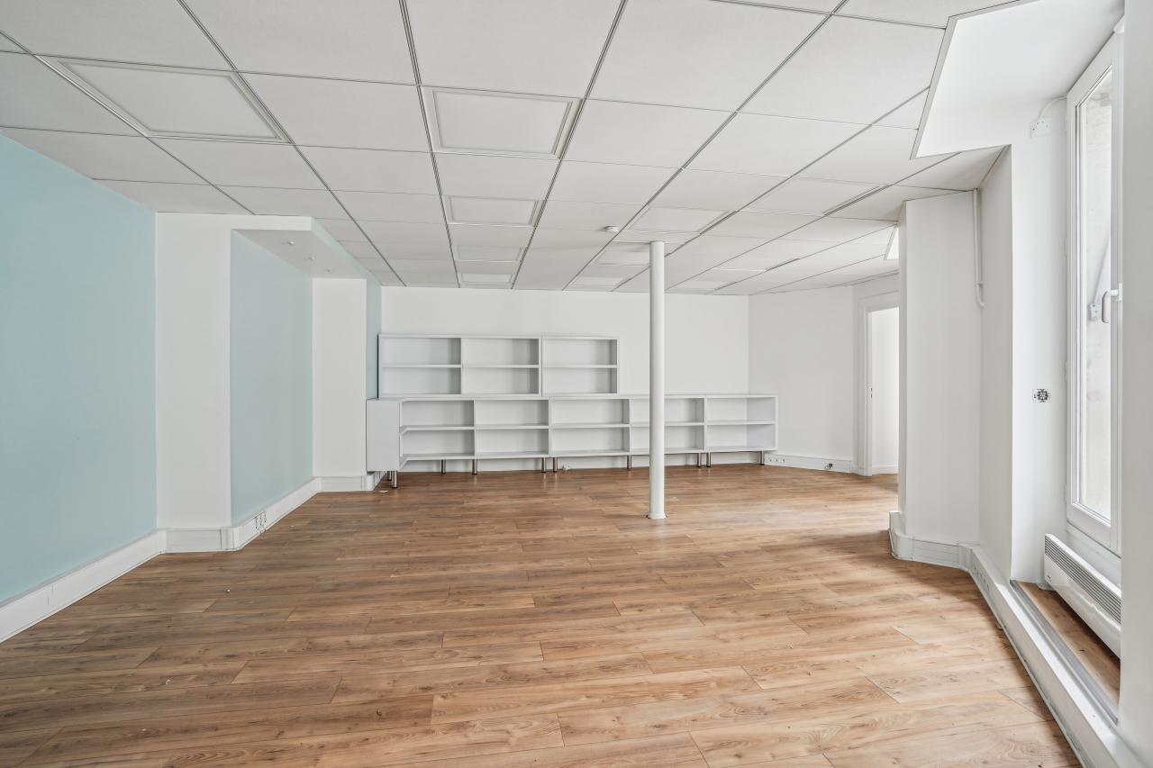 Bureau Paris 252m² Location bureau Paris OLBUR2530637 12